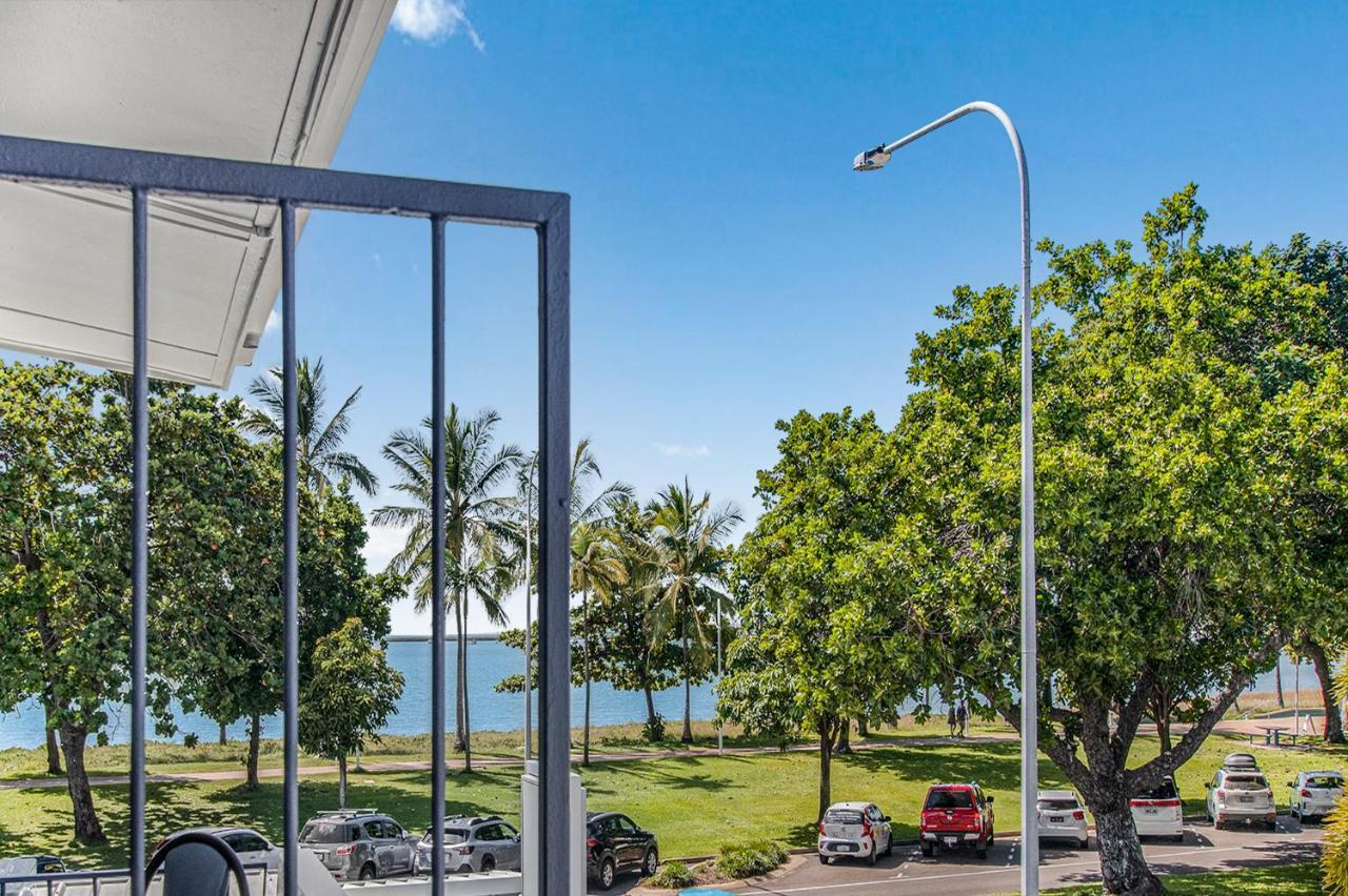 Strand Motel ทาวน์วิล ภายนอก รูปภาพ
