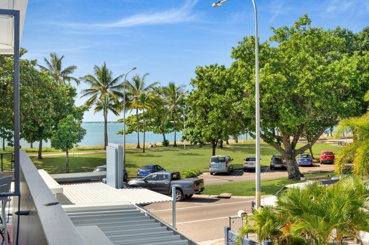 Strand Motel ทาวน์วิล ภายนอก รูปภาพ